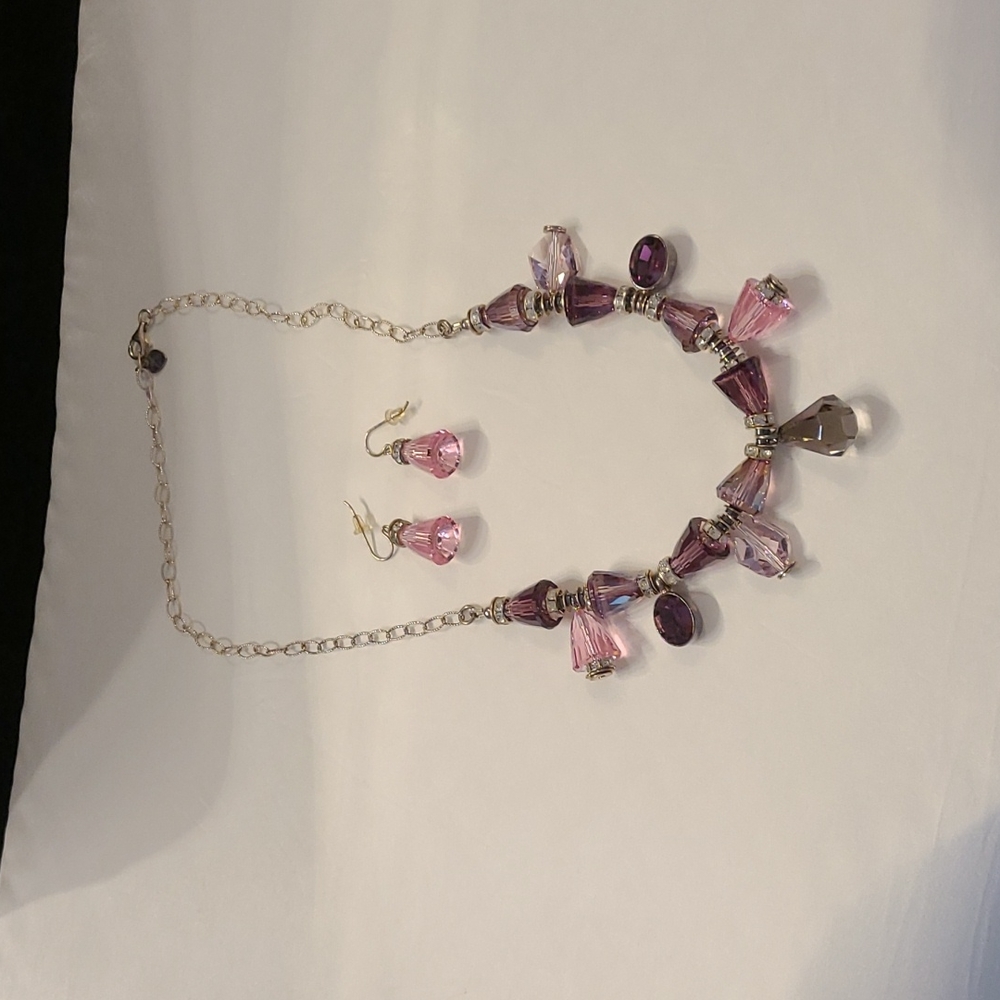 Hillberg & Berk necklace and earrings